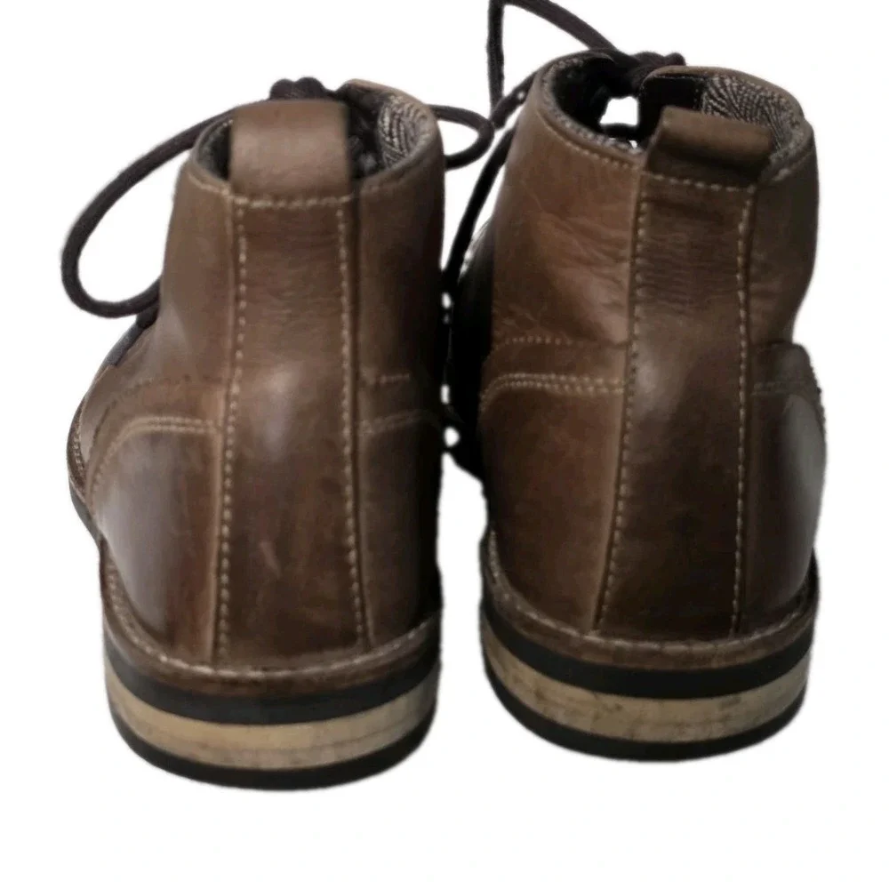 Varese Stealth Men's Size 8 Brown Chukka Boots Leather Ankle Lace Up
